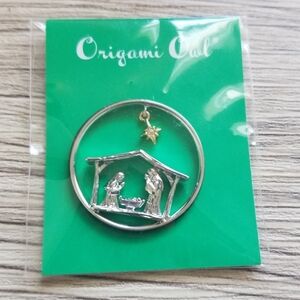 🦉Nativity Locket Window